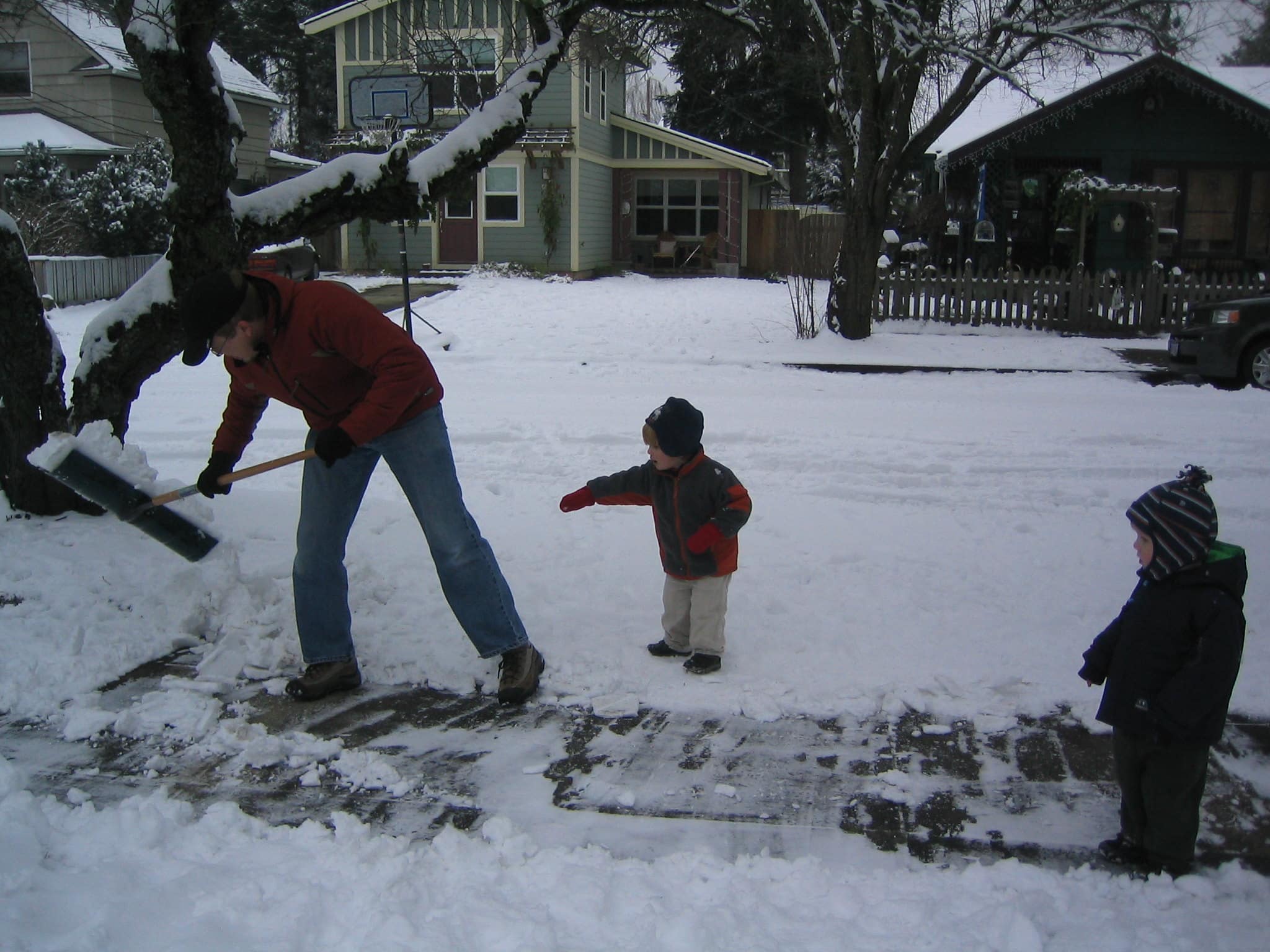 Can Ice Melt Destroy My Lawn?